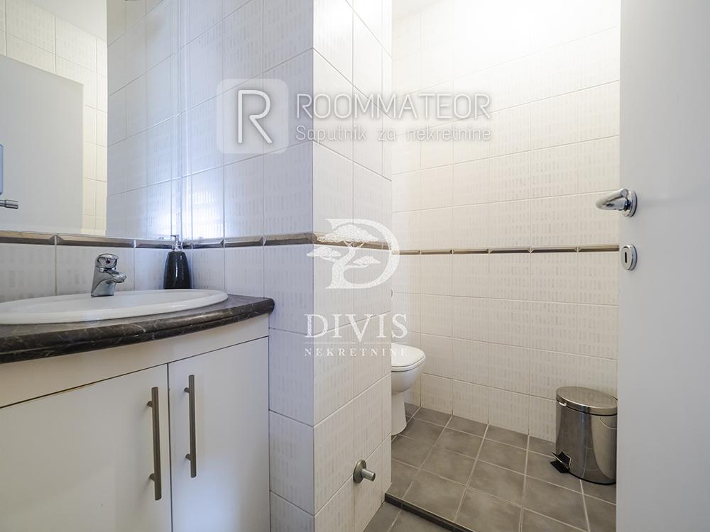 Slika 6 - Mije Kovačevića, Petosoban stan na prodaju, 300m2, 610.000€